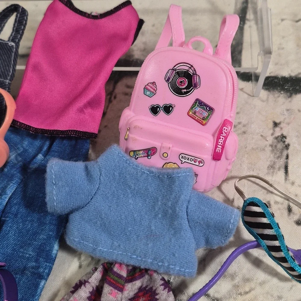 Barbie Doll Clothes Accessories Vacation Adventure Lot Outfits Shoes Pillow Bag